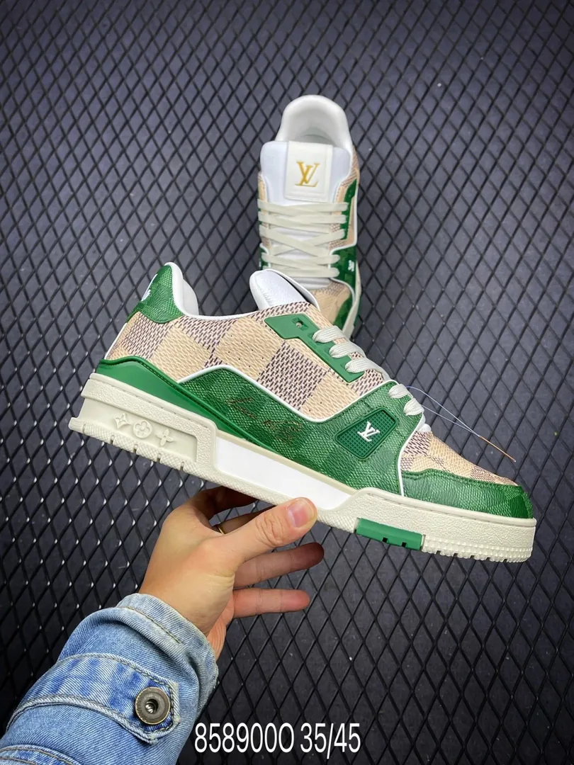 Louis Vuitton LV Trainer Low-Top Sneakers — photo 10