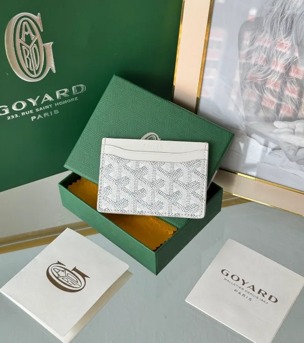 Goyard Leather Card Holder — Photo 14