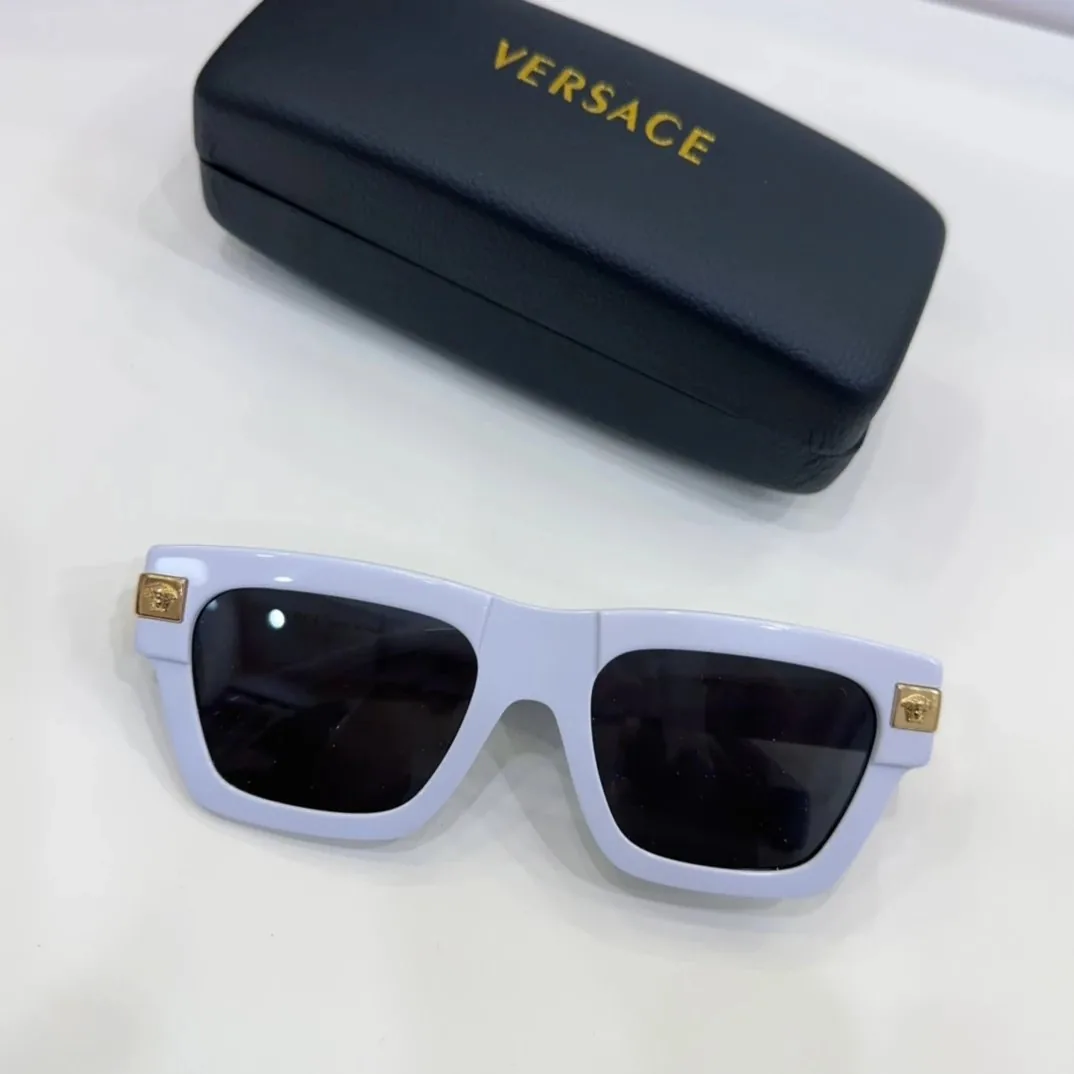 Versace Logo Square Sunglasses Black — Photo 6