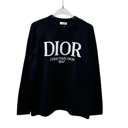 Letter Loose Sweater — Photo 12