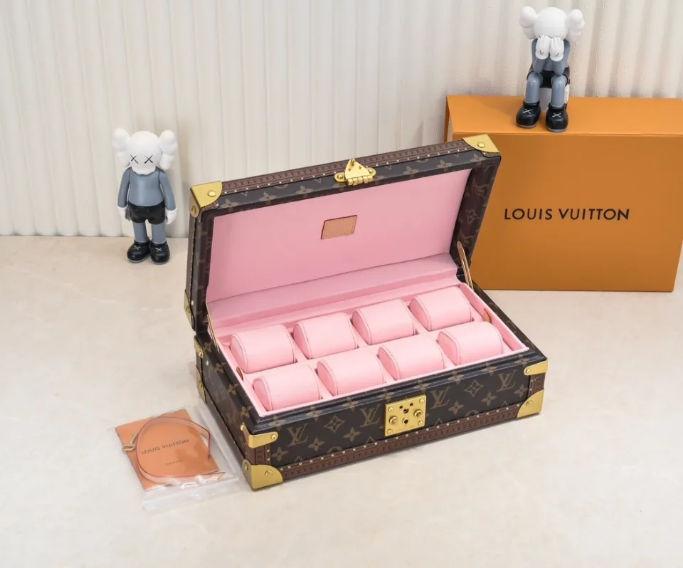 Leather Watch Box — Photo 3