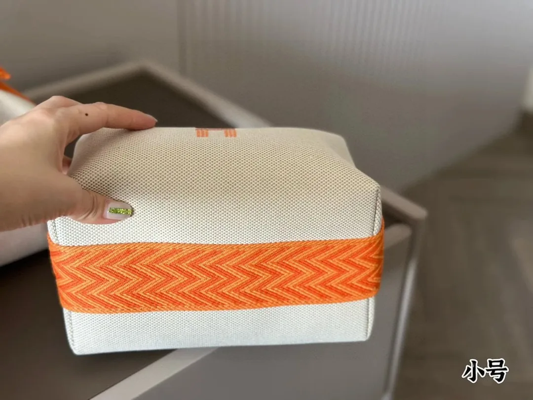 Hermes Leather Toiletry Pouch — photo 12