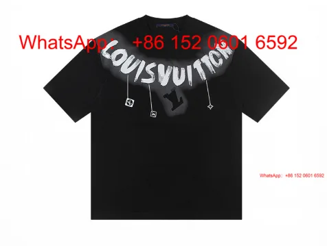Louis Vuitton Slogan Print T-Shirt Collection — photo 11