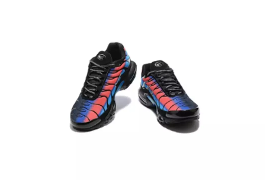 Nike Air Max Plus (TN) Trainers — Photo 8