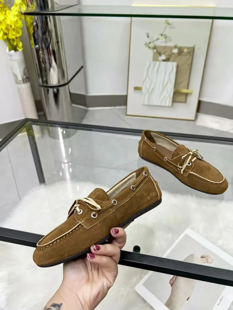 Miu Miu Low-Top Sneakers — QC