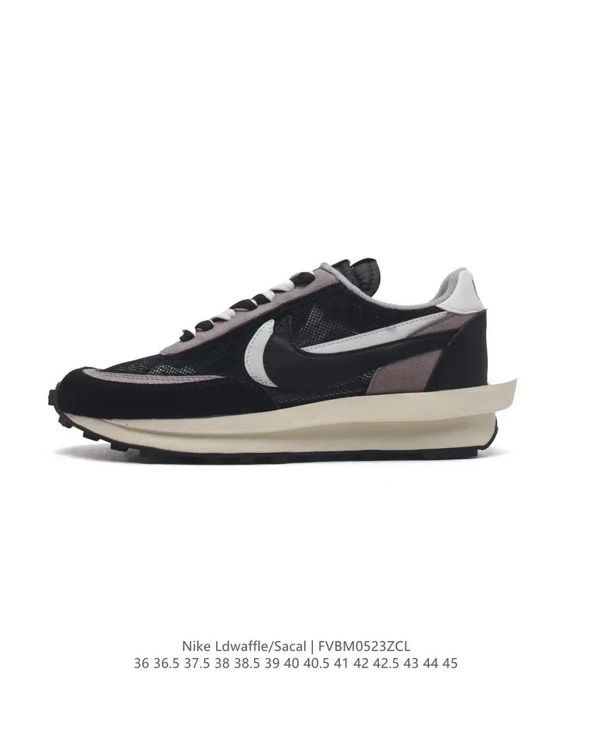 Nike Sacai LDWaffle Trainers — QC
