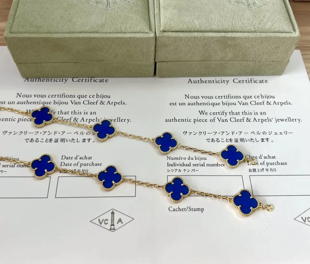 Vintage Alhambra Blue Clover Bracelet — Photo 9