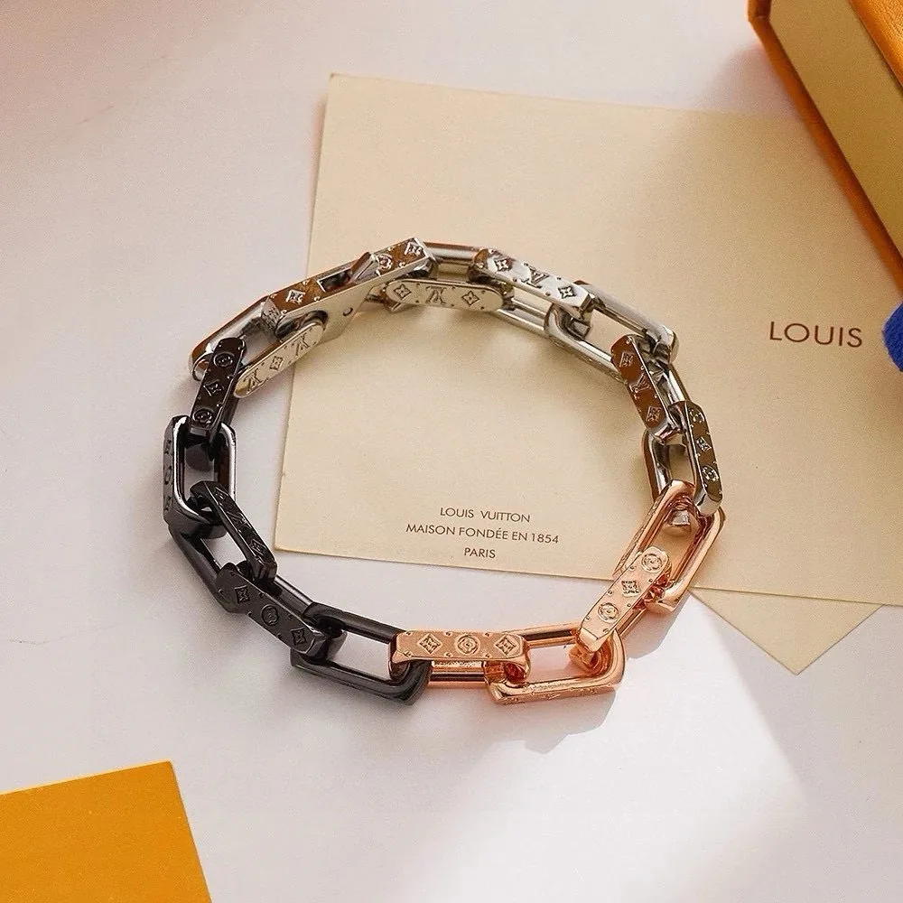 Bracelet — Photo 7