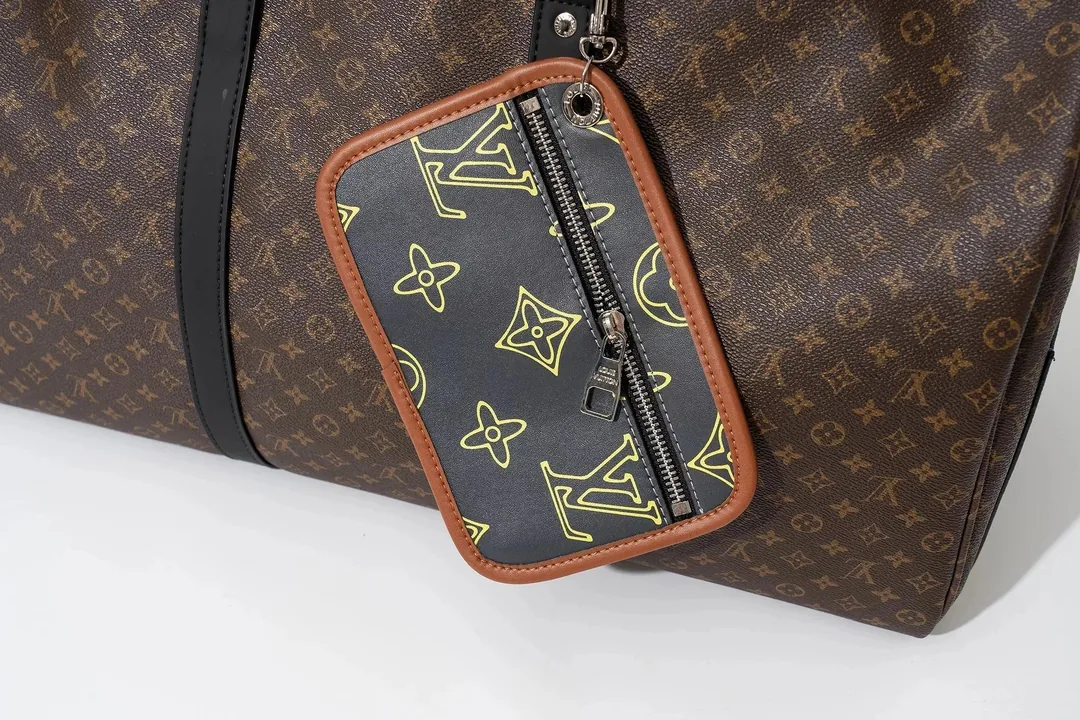 Louis Vuitton Keepall Bandouliere 50 Travel Bag — photo 7