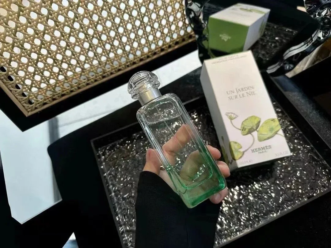 Hermes Women's Perfume — Photo 2