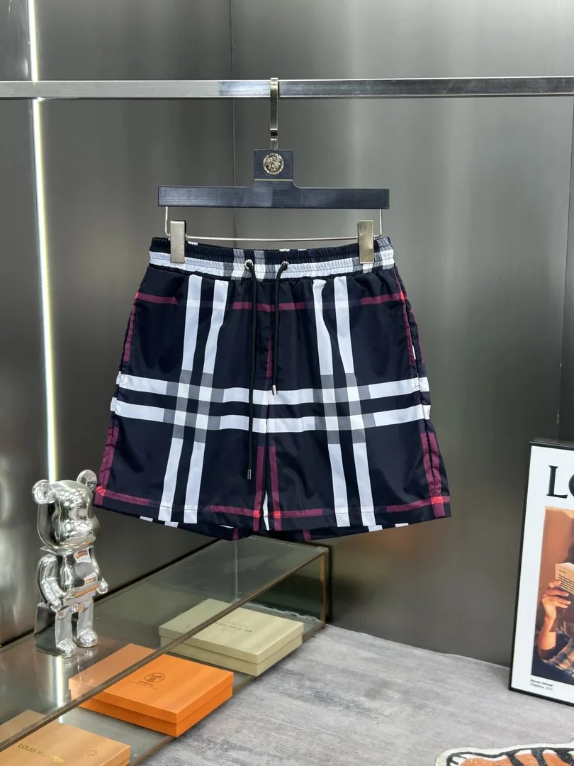 Large Plaid Beach Shorts — Photo 12