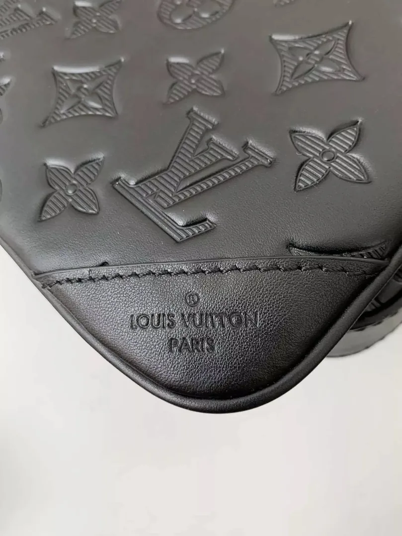 Louis Vuitton Trio Messenger Bag — photo 5