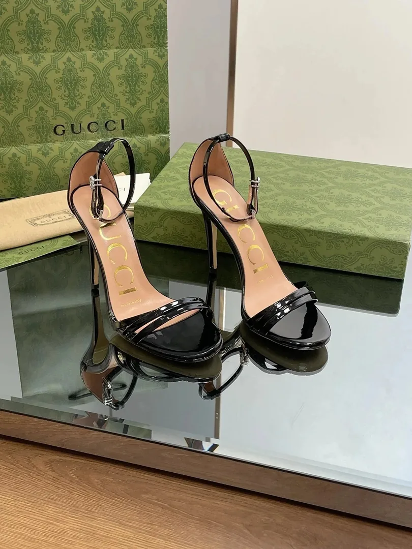 Gucci Beige Street Loafers — photo 3