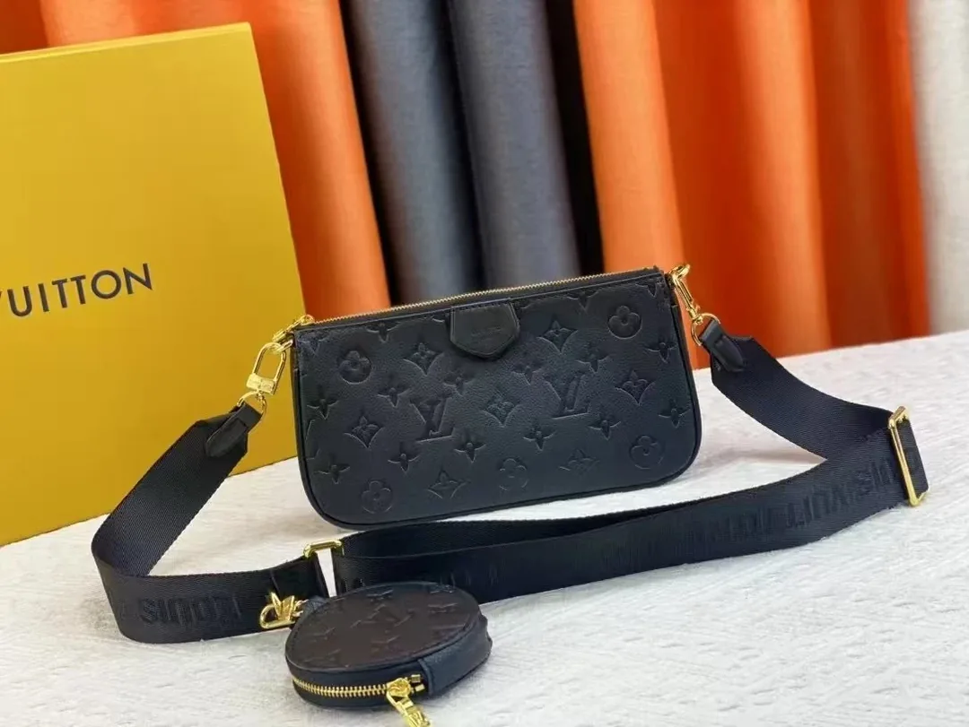 Louis Vuitton Multi Pochette Bag — Photo 10