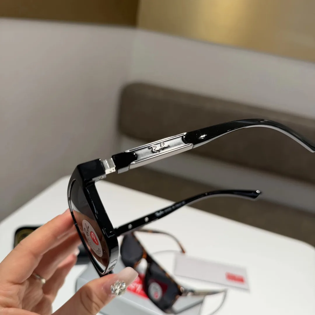 Dark Lens Sunglasses — QC