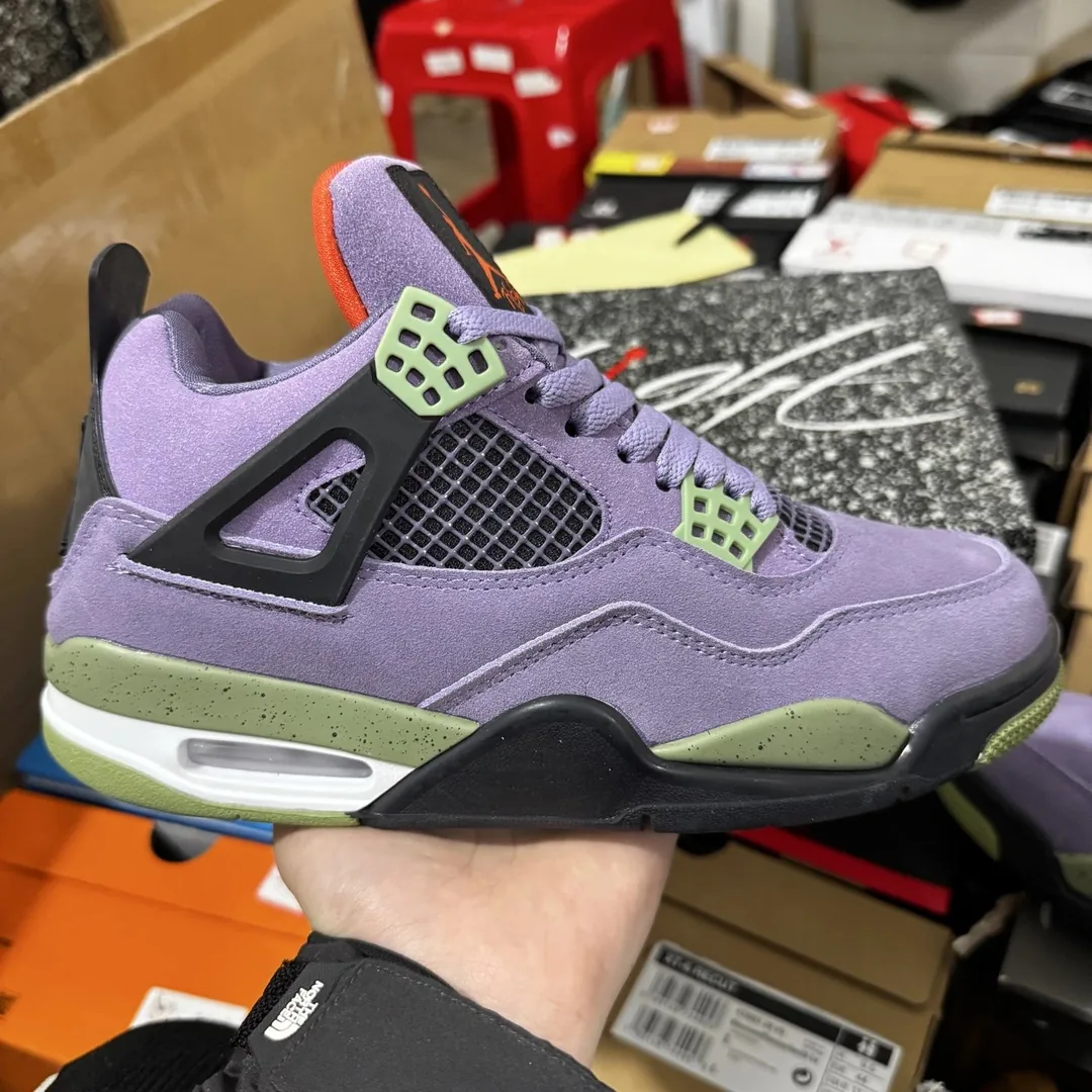 Air Jordan 4 Black Red — photo 2