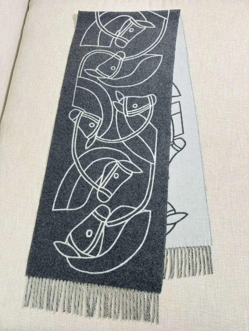 Equestrian Interlock Cashmere Scarf — Photo 9