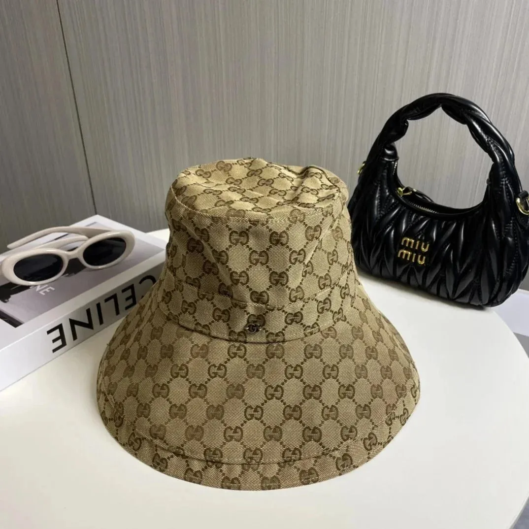Bucket Hat — QC