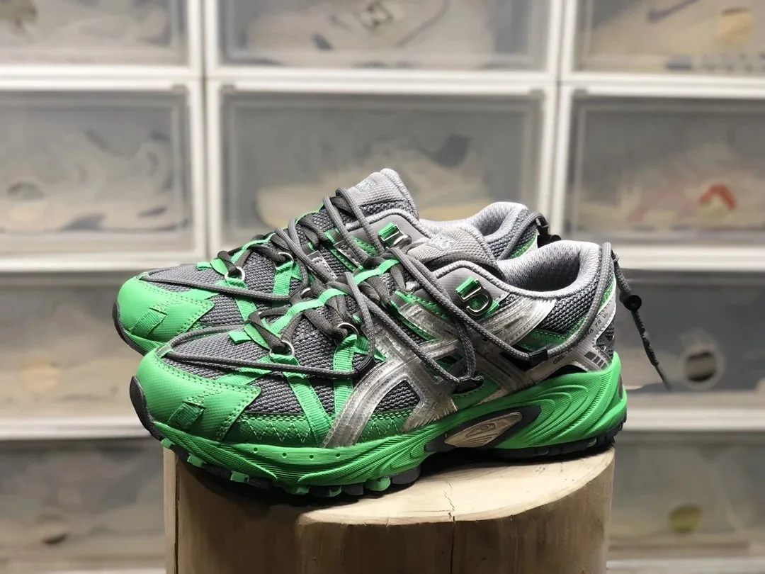 Asics Gel-Kahana Camo Trail Runners — Photo 11