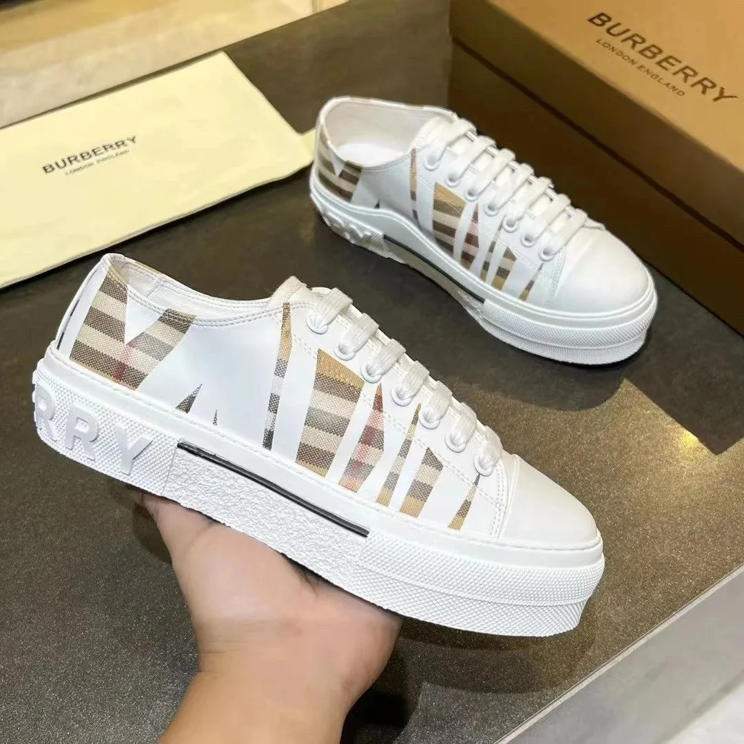 Burberry White Plain Low-Top Sneakers — Photo 2