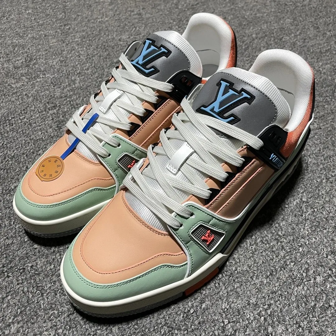 Louis Vuitton LV Trainer Brown Beige Low-Top Trainers — Photo 4