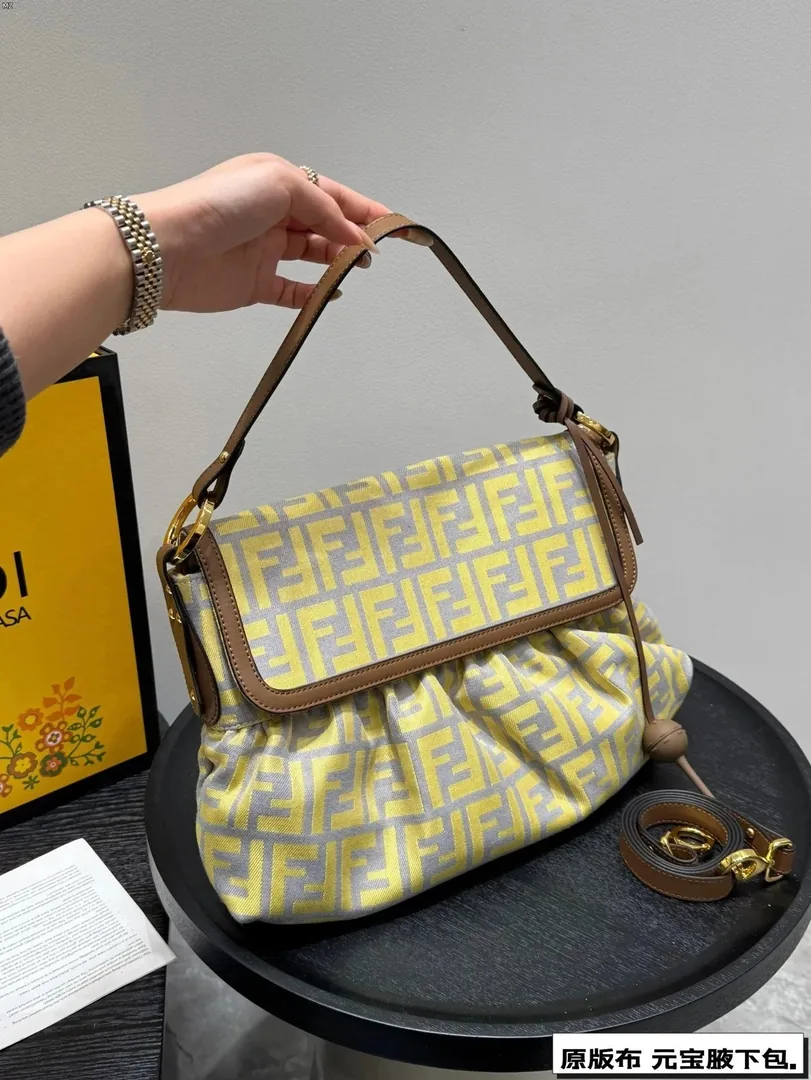 Bag Collection — Photo 11