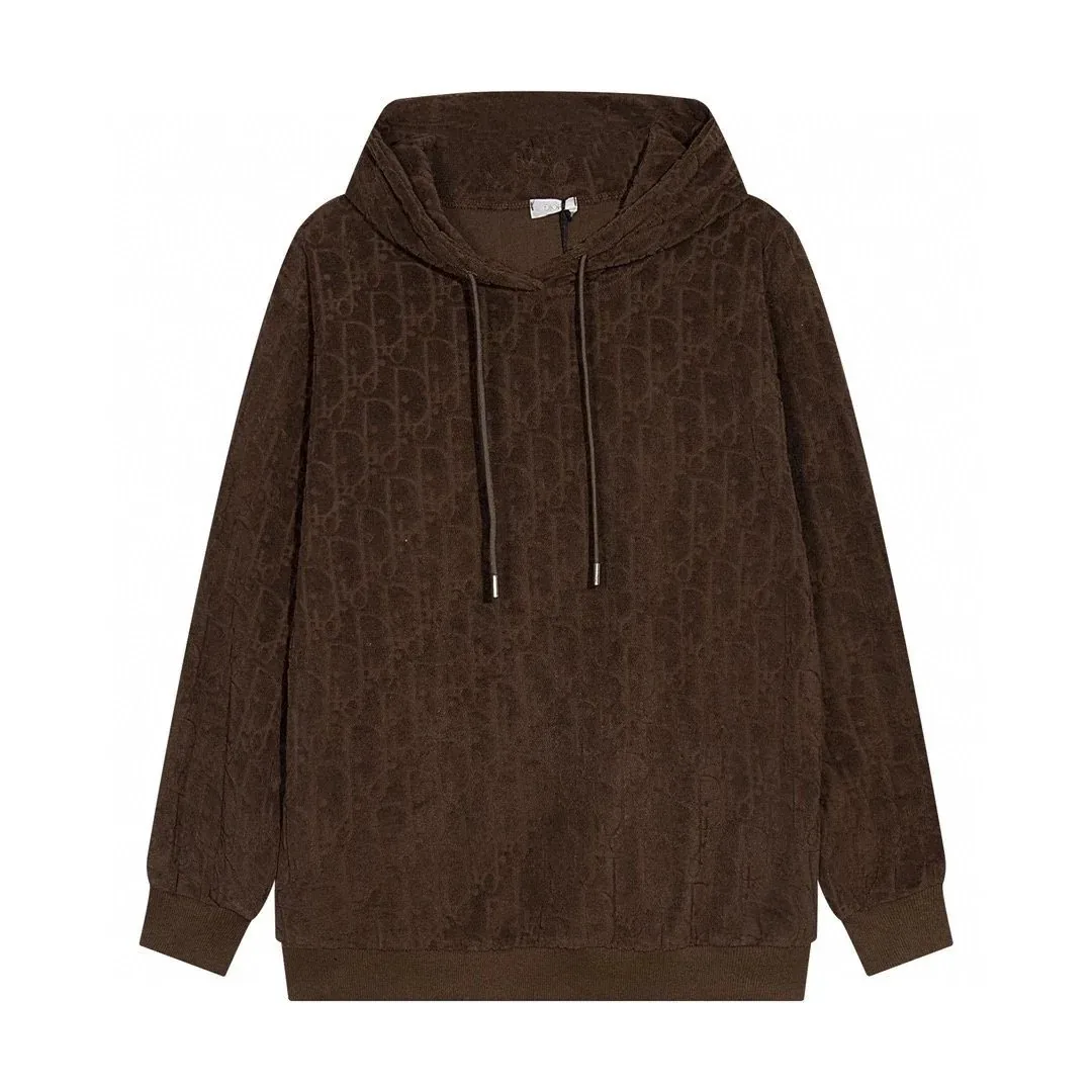 Long-Sleeve Tee — Photo 8