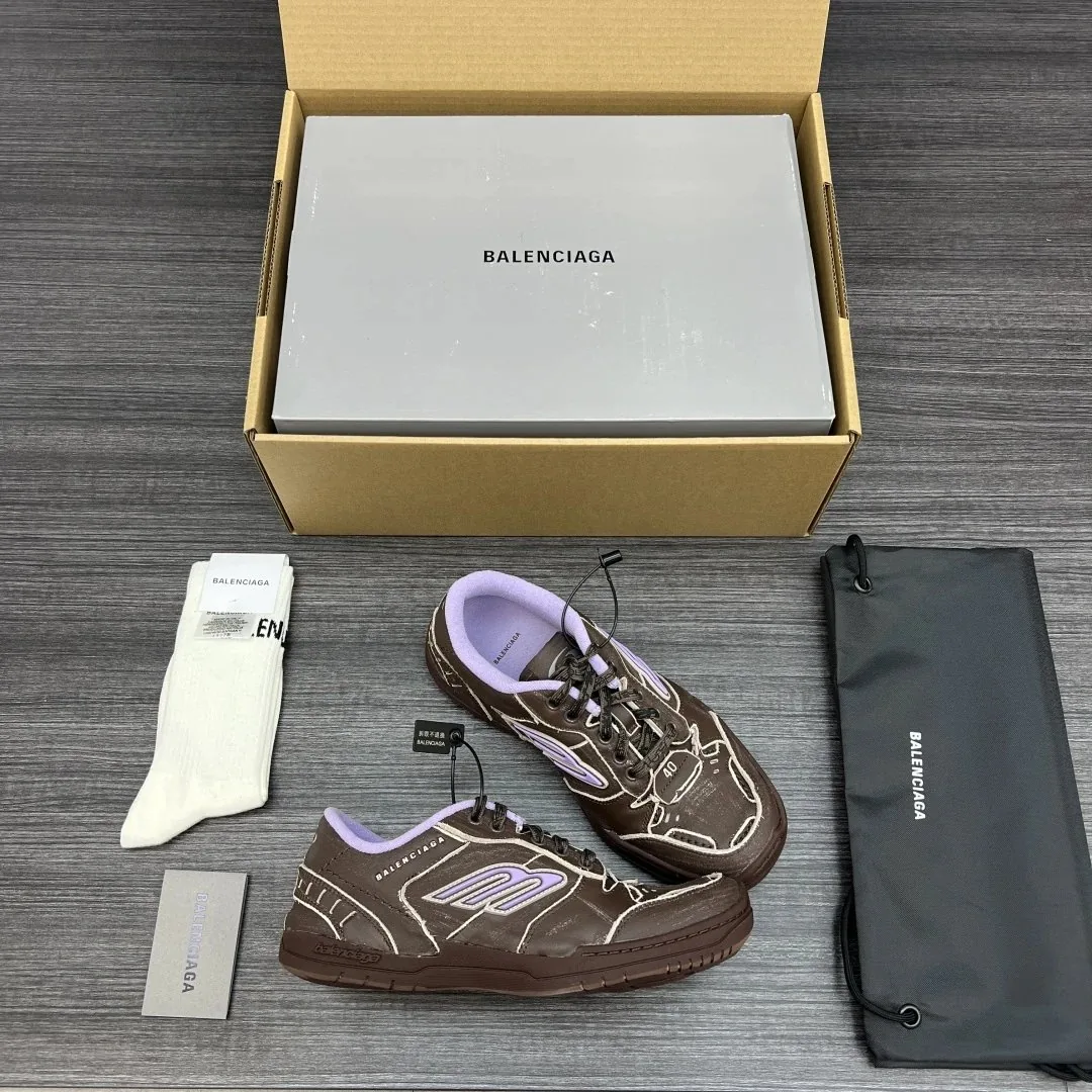 Balenciaga Hamptons Distressed Leather Lace Up Shoes — QC