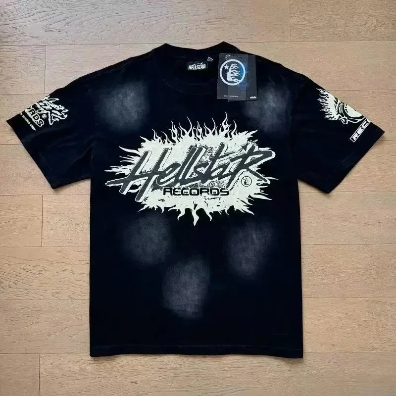 High Street T-Shirt — Photo 14