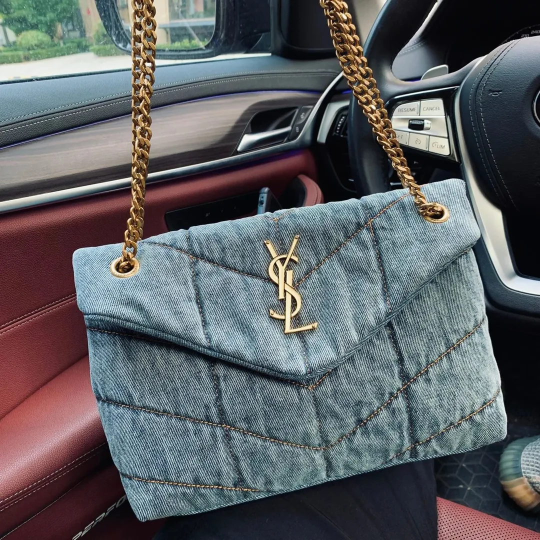 Saint Laurent Denim Blue Chain Bag — Zdjęcie 4