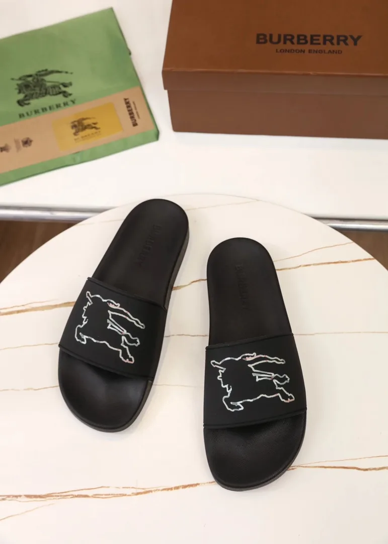 Burberry Slides — QC