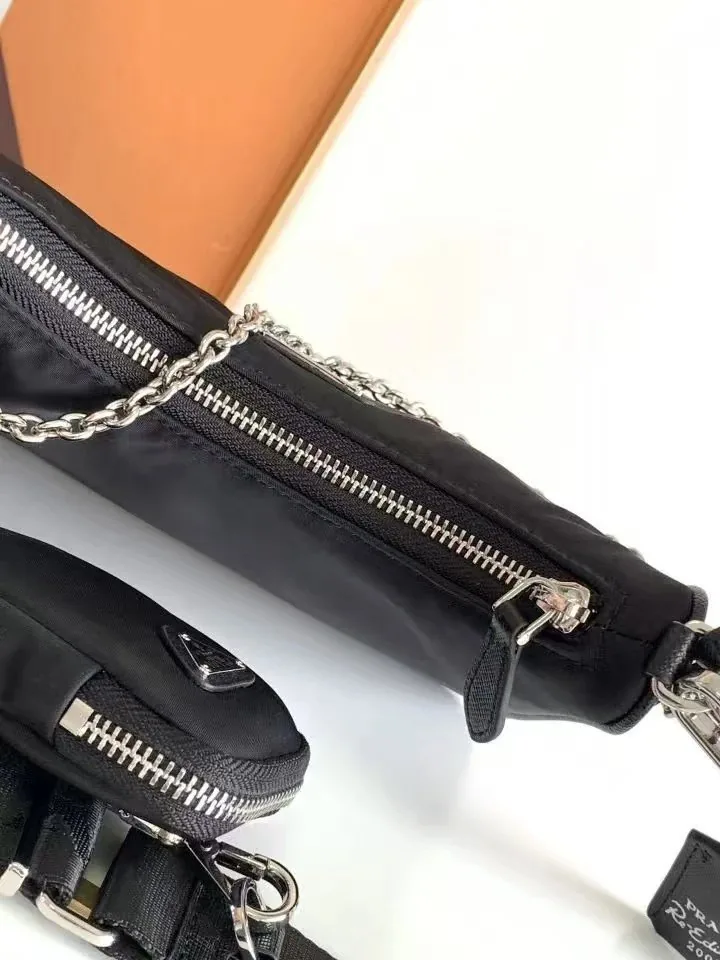 Multiple Pochette Re-Edition Bag — Photo 3