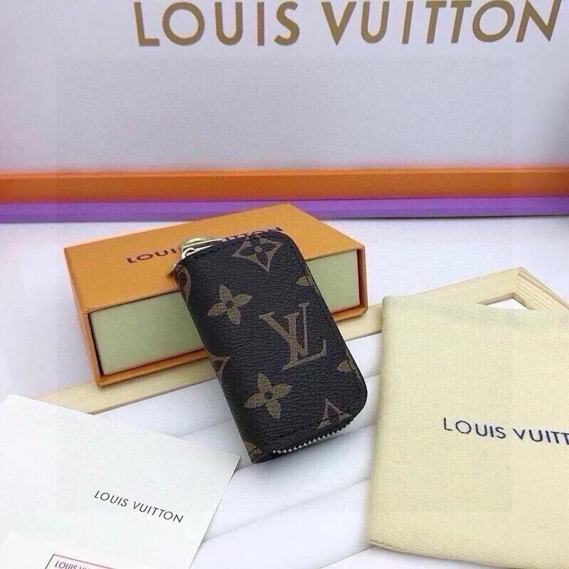 Louis Vuitton Leather Coin Purse — QC
