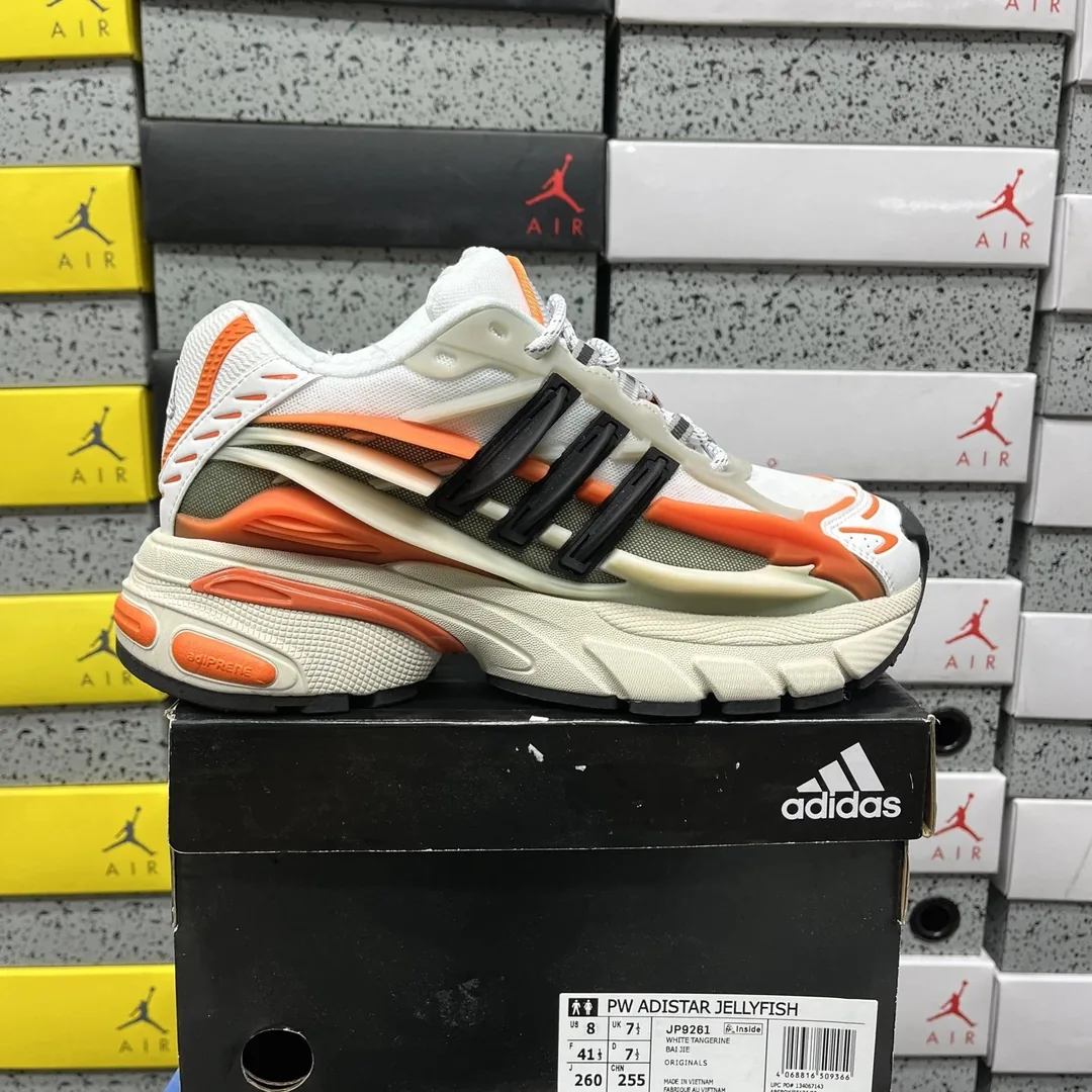 Jordan Fish Colorway Sneakers — QC