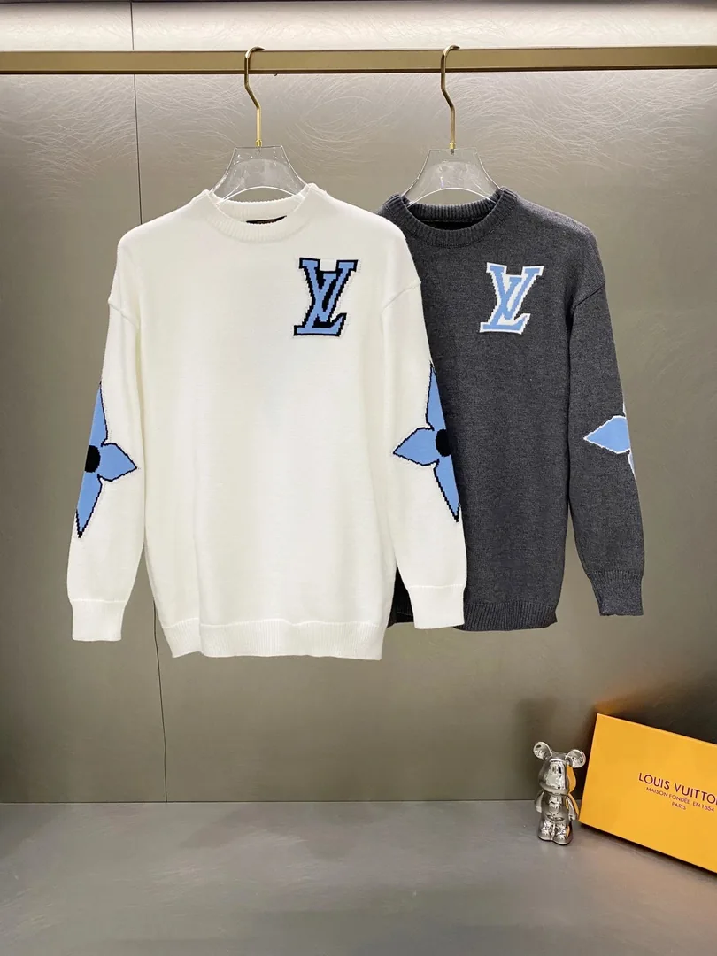 Clover Sleeve Logo Knit Crewneck Sweater