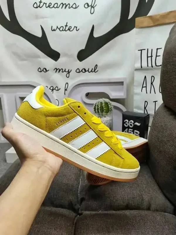 Adidas Campus 00s Street Style Tokyo Sneakers — Photo 4