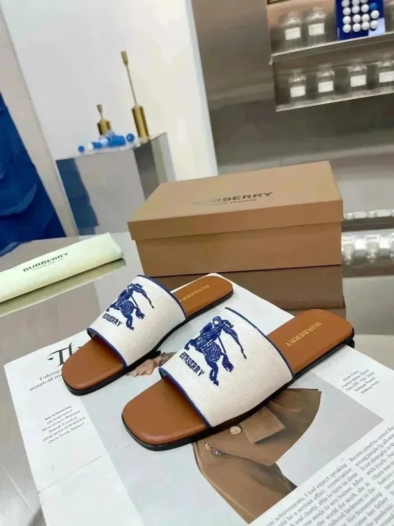 Gucci Sneakers — photo 8