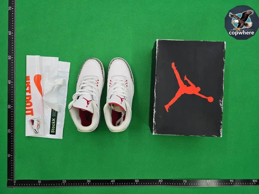 Air Jordan 3 Multicolor Sneakers — photo 4