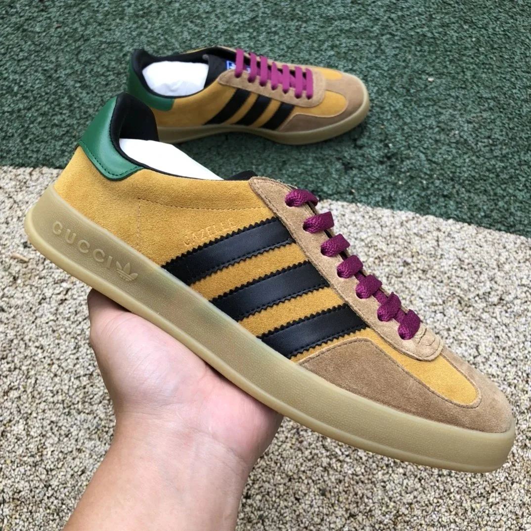 Gucci X Adidas Gazelle — Photo 14