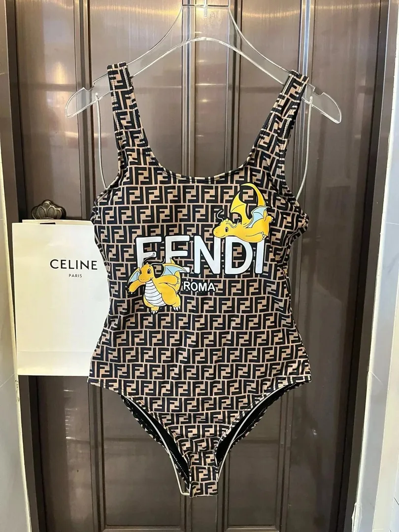 Swimsuit — Photo 10