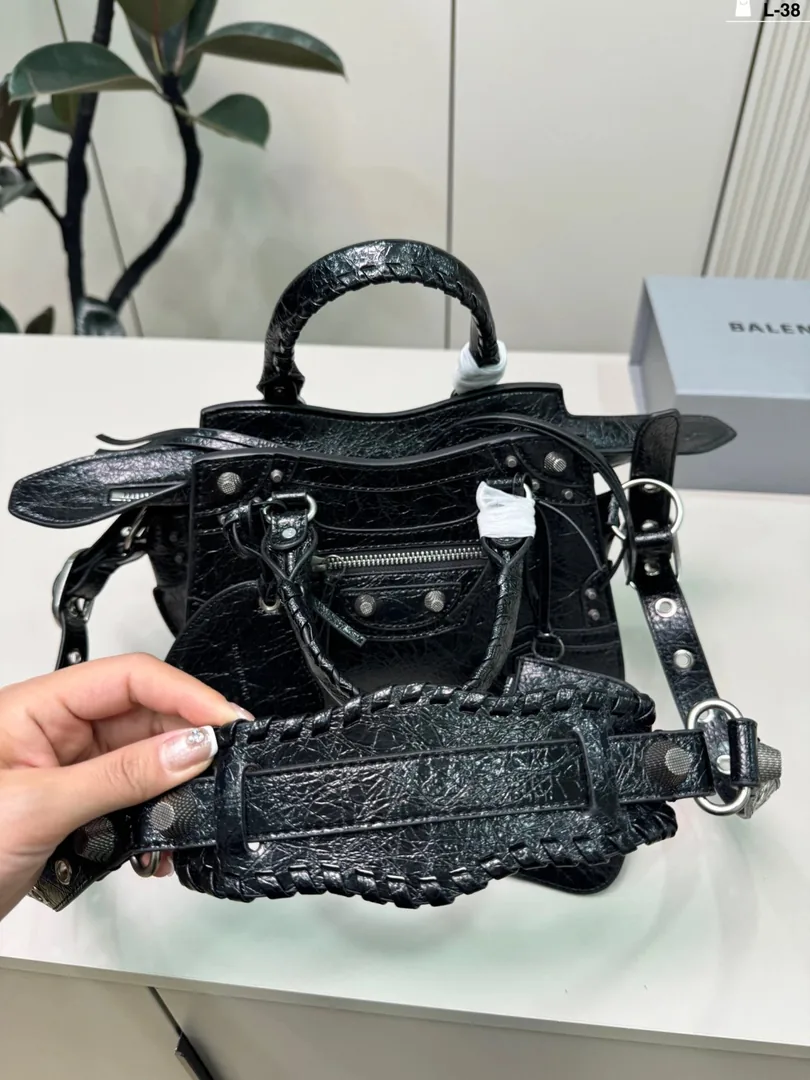 Balenciaga City Moto Bag — photo 11