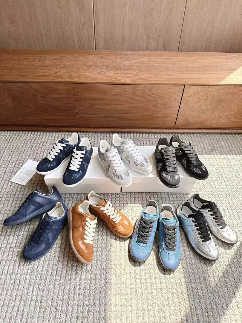 Maison Margiela Replica Black Basic Trainers — photo 2