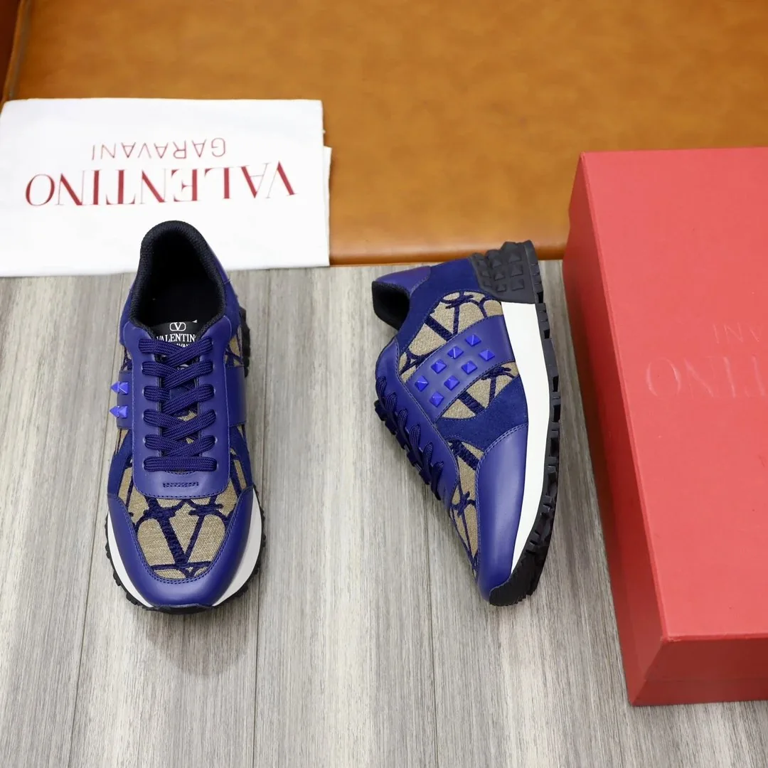 Valentino Garavani VLTN Print Sneakers — Photo 4