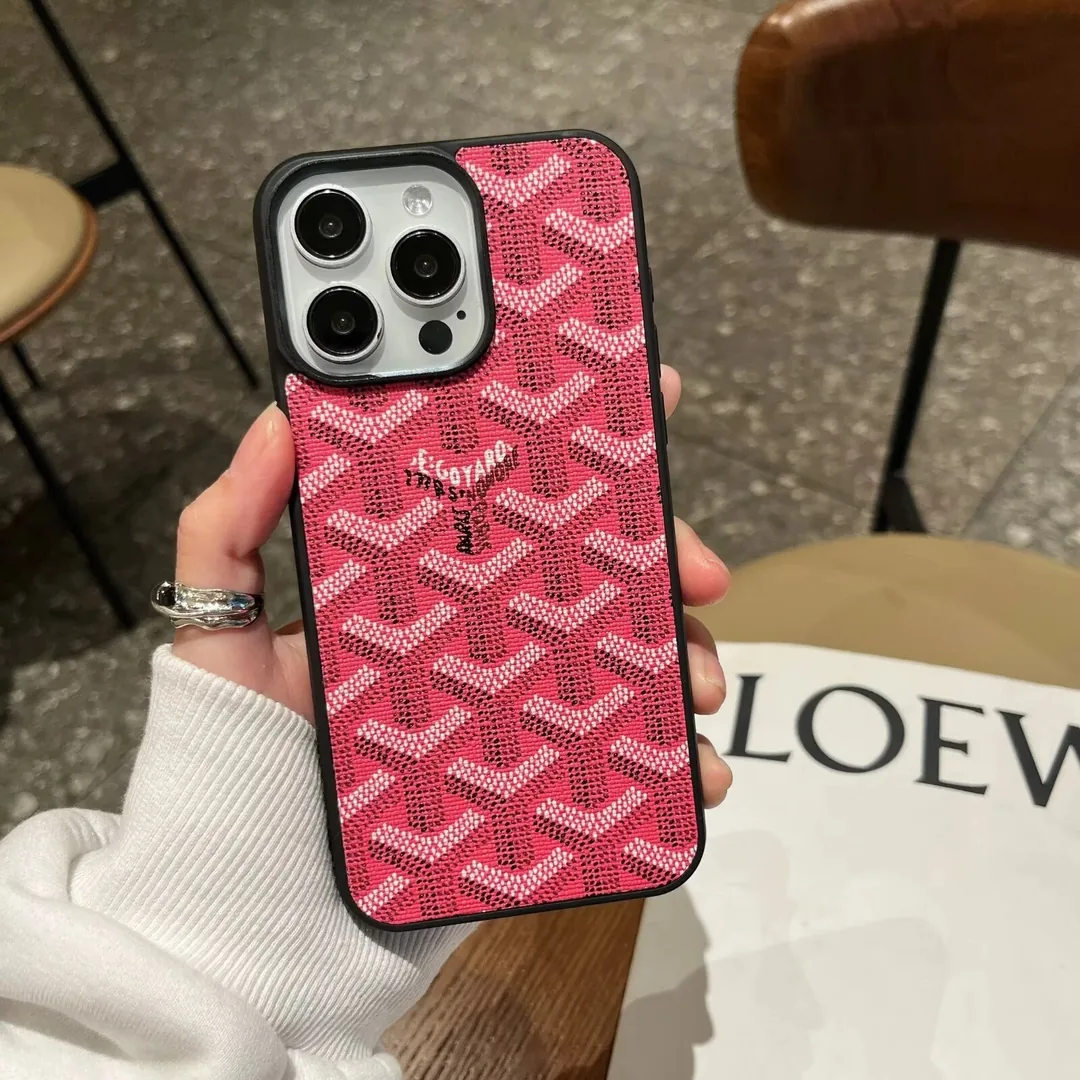 Street Style Phone Case — Photo 10