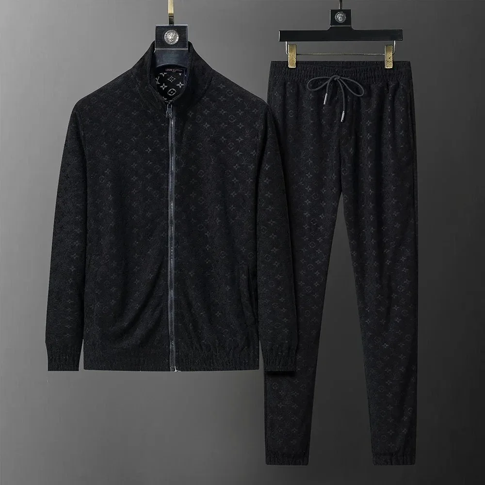Set — QC
