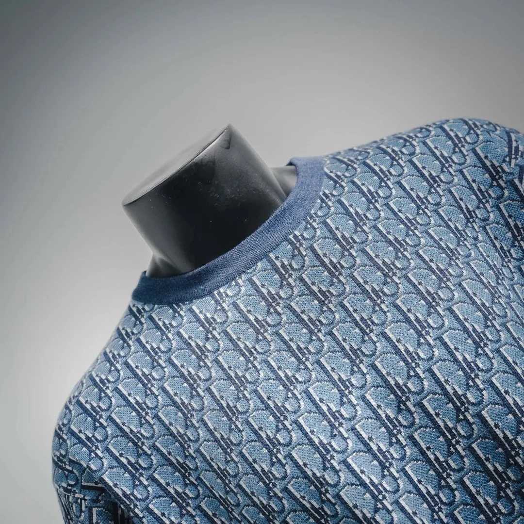 Detail Tee — Photo 7
