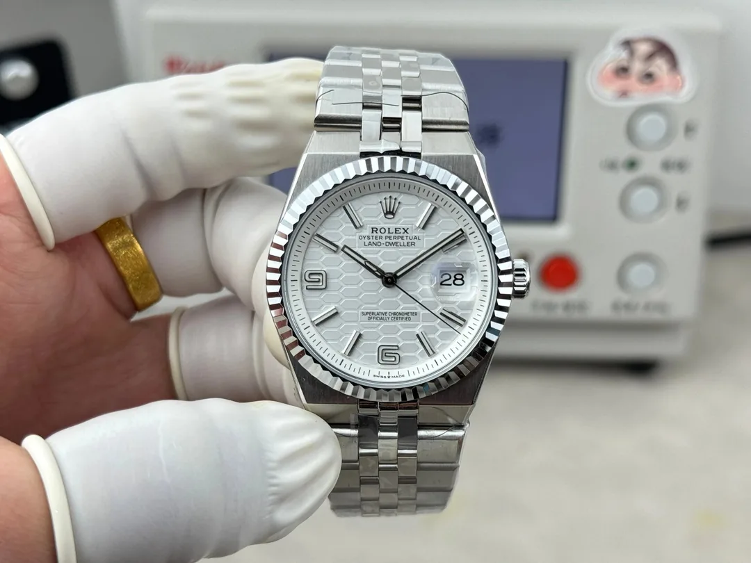 Rolex Land-Dweller Watch — photo 4
