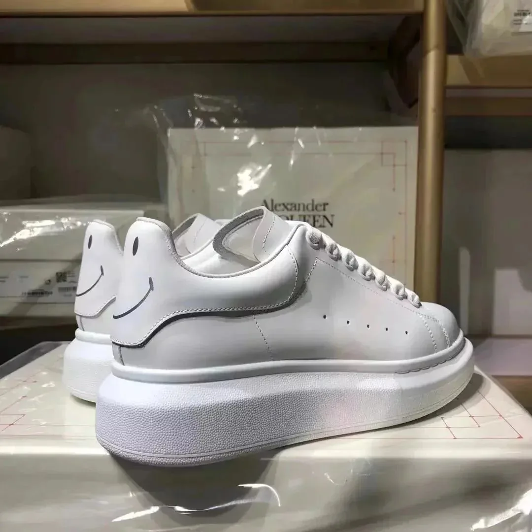 Alexander McQueen Oversized Sneaker White Trainers — photo 4