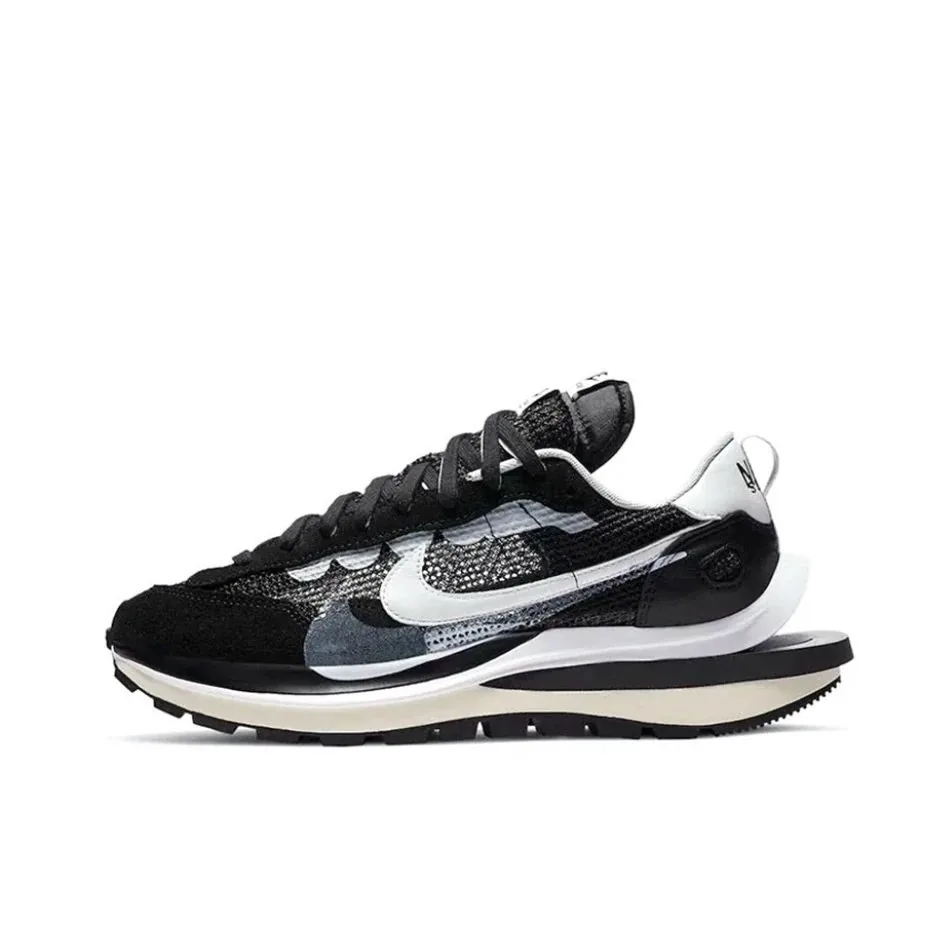 Nike VaporWaffle Sacai Crossover Sneakers — photo 8
