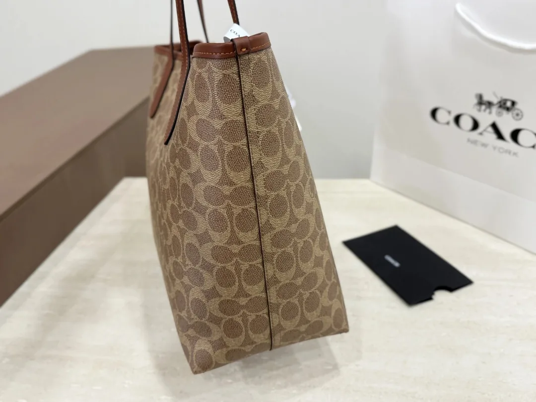 Coach Tote Shopping Bag — Zdjęcie 13